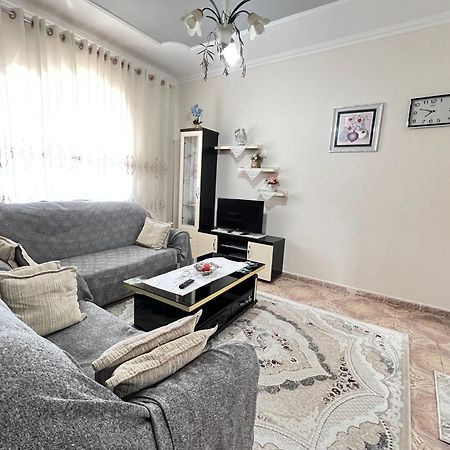 Guest House Sandri Саранде Екстериор снимка